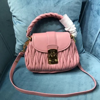 ミュウミュウ バッグ myf32549 スーパーコピー