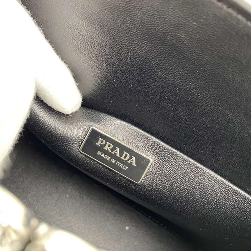 21AW新作 高品質♪♪♪ プラダ カーフ ハンドバッグ 偽物 pul67031