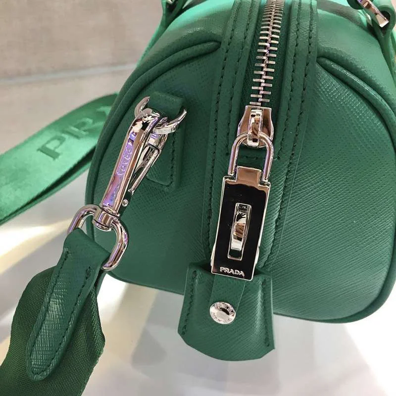 希少色プラダ ショルダーバッグスーパーコピー通販 ギフトに最適♪ 1BA846