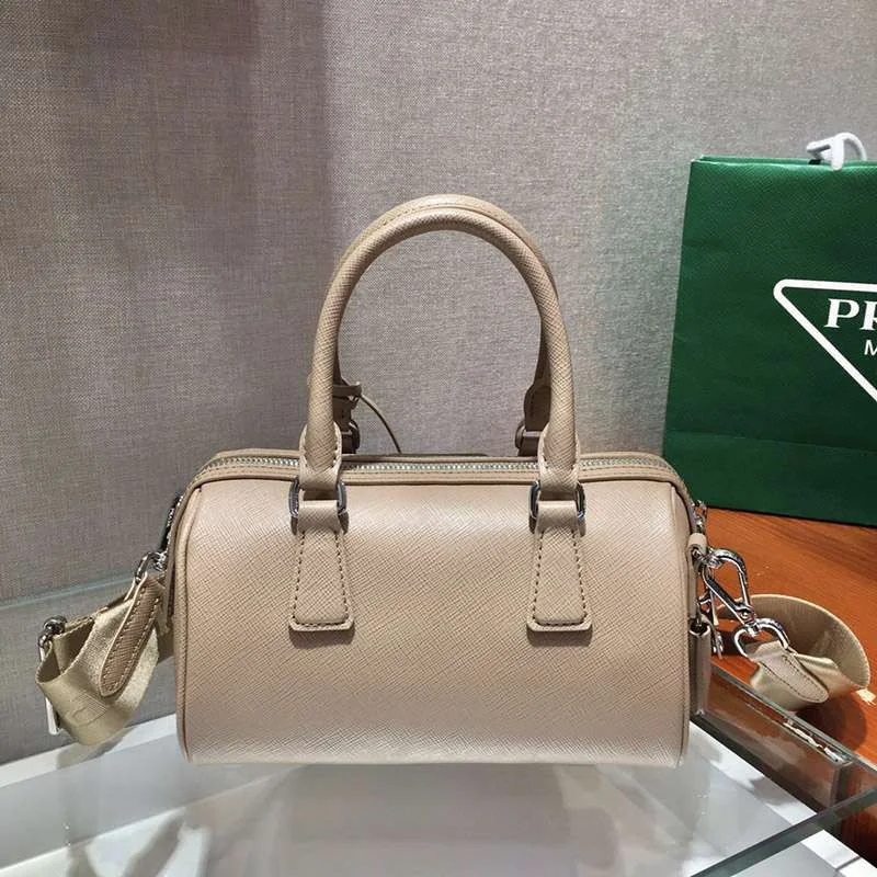 人気急上昇 プラダ ショルダーバッグ コピー 高品質♪♪♪ puq89907