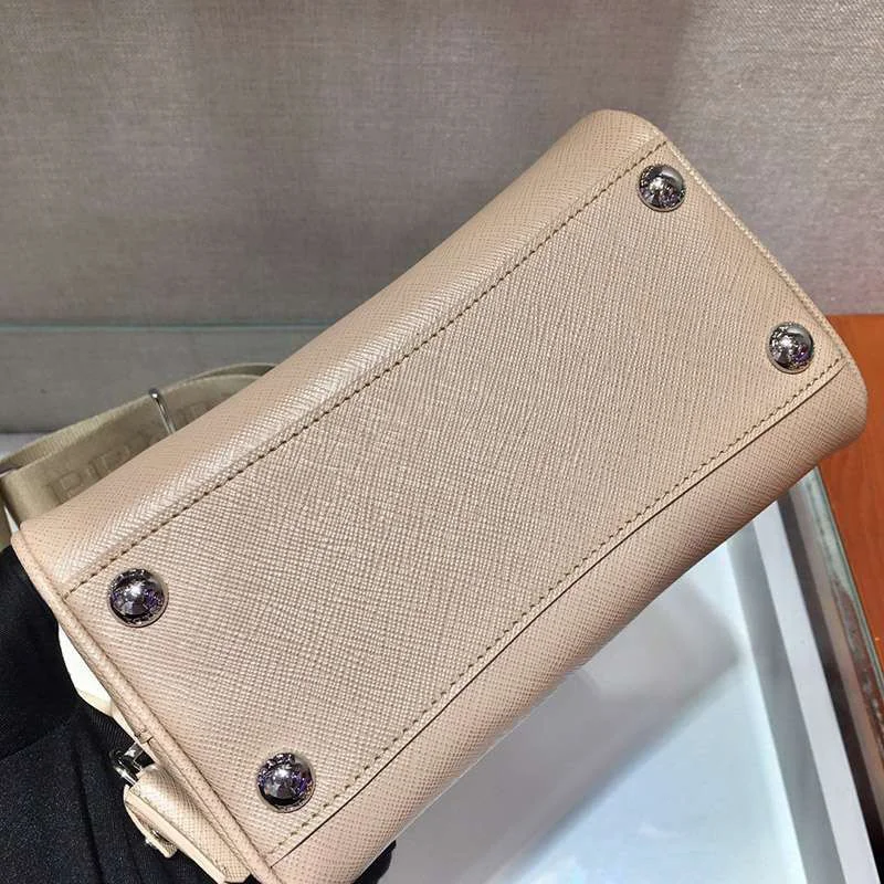 人気急上昇 プラダ ショルダーバッグ コピー 高品質♪♪♪ puq89907