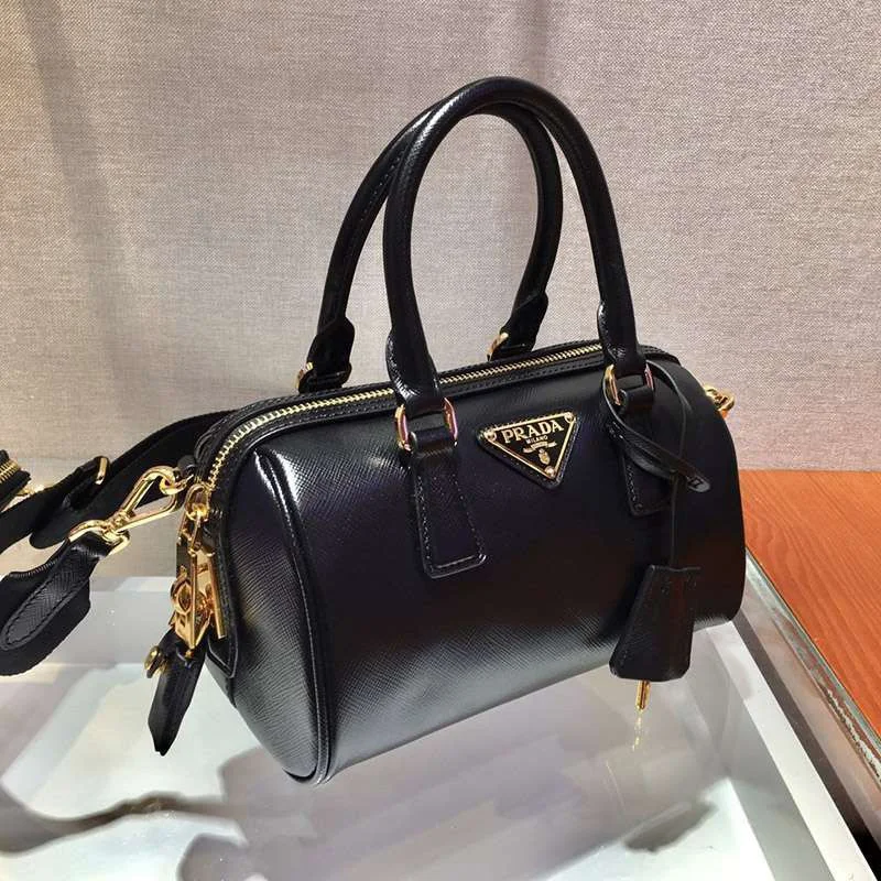 超話題!【人気商品】プラダ ショルダーバッグ 偽物通販 put26581