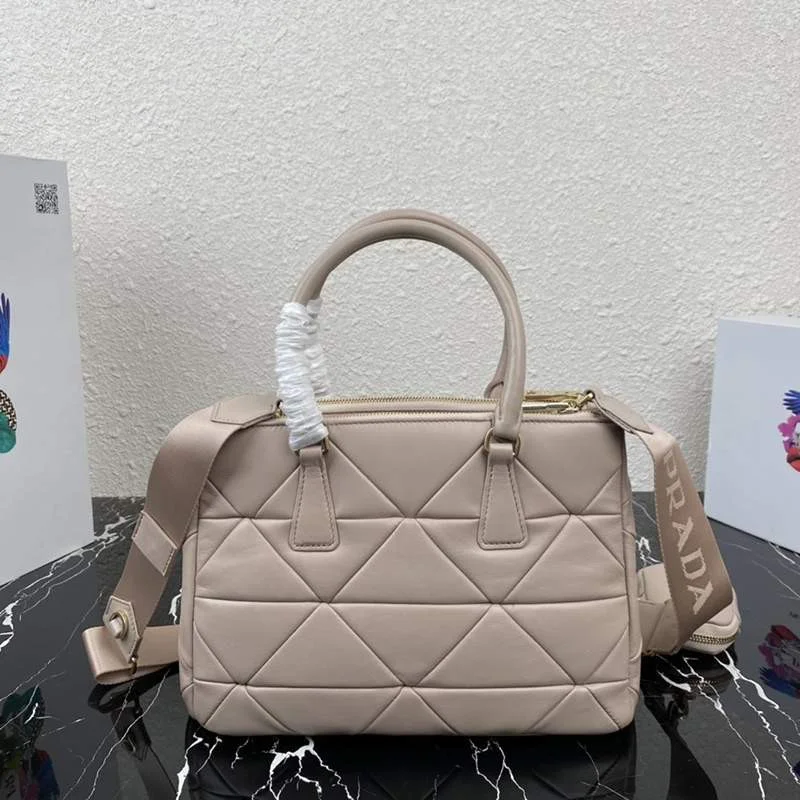 争奪戦 超話題!プラダ ショルダーバッグ スーパーコピーN級品 1BA863