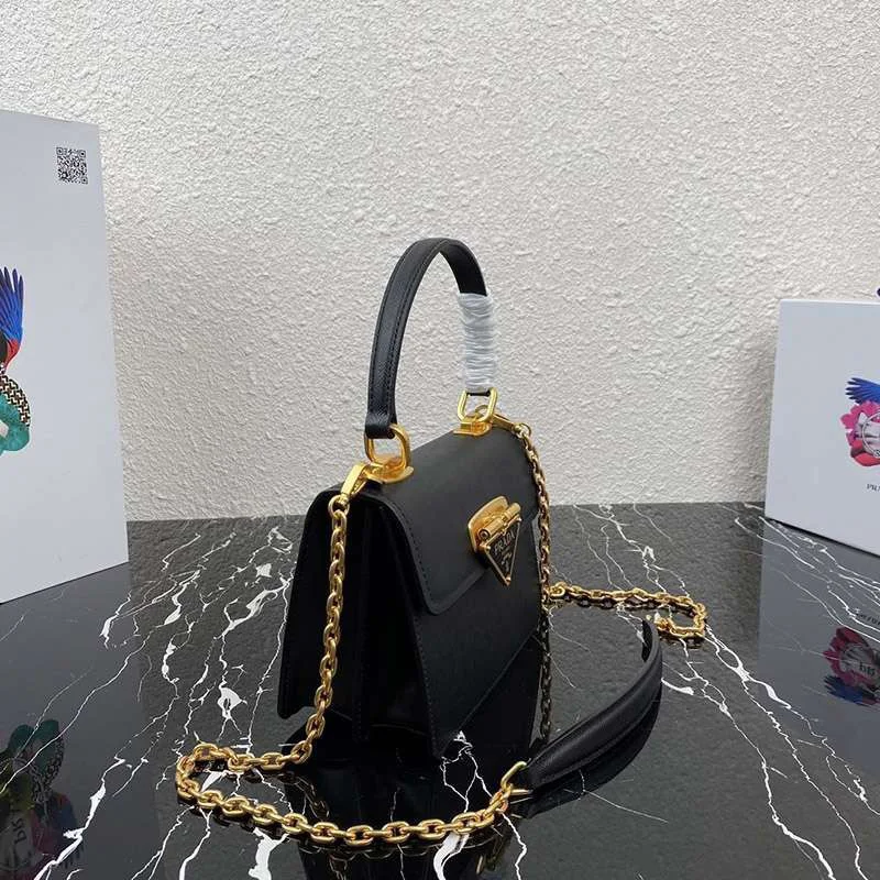 定番 新作限定 プラダ ショルダーバッグ コピー pux23331