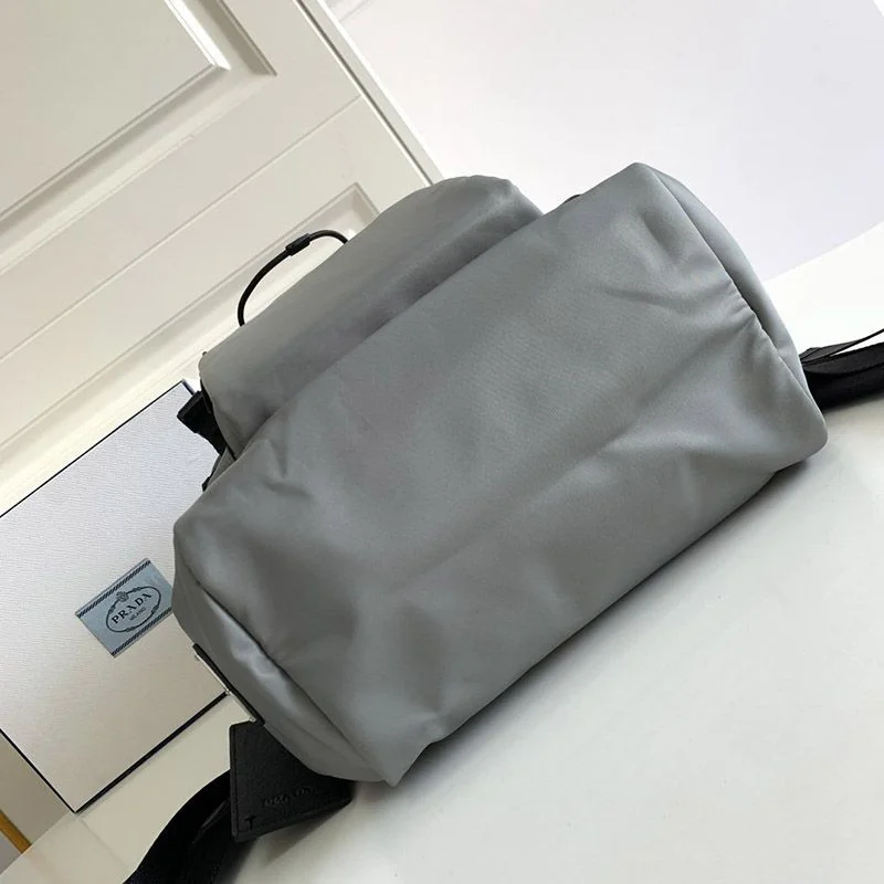プラダ新作【ナイロン コピーサフィアーノバックパック】 puk28355