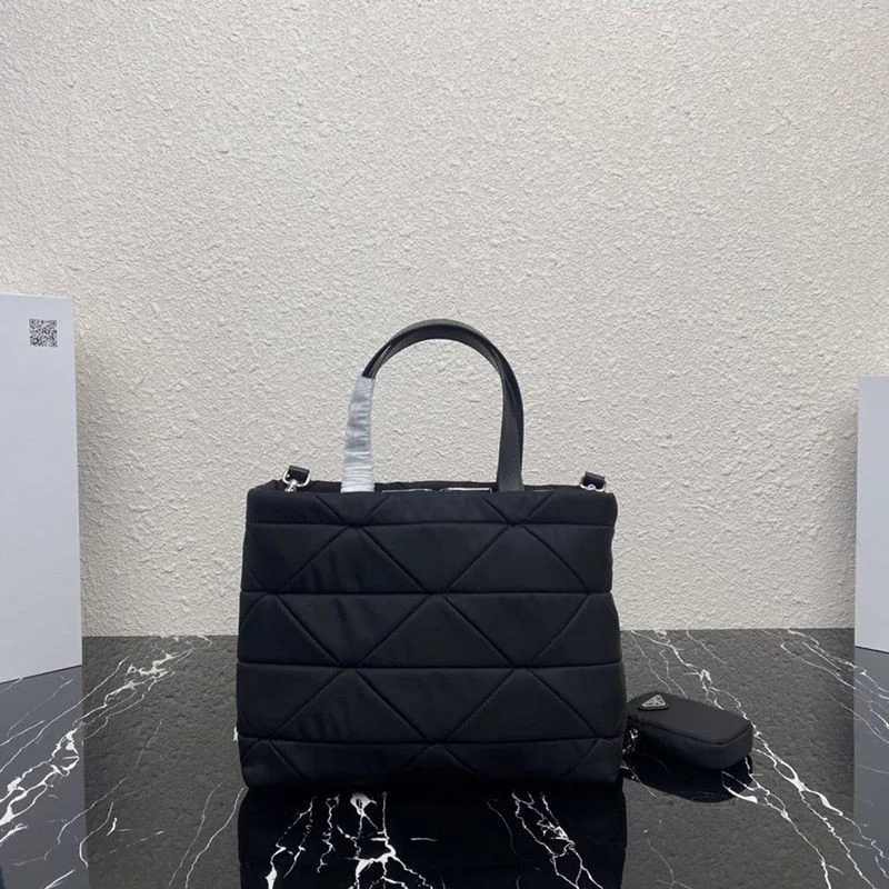 大人気【プラダ】コピー システム ナッパレザー パッチワーク トートバッグ pua07990