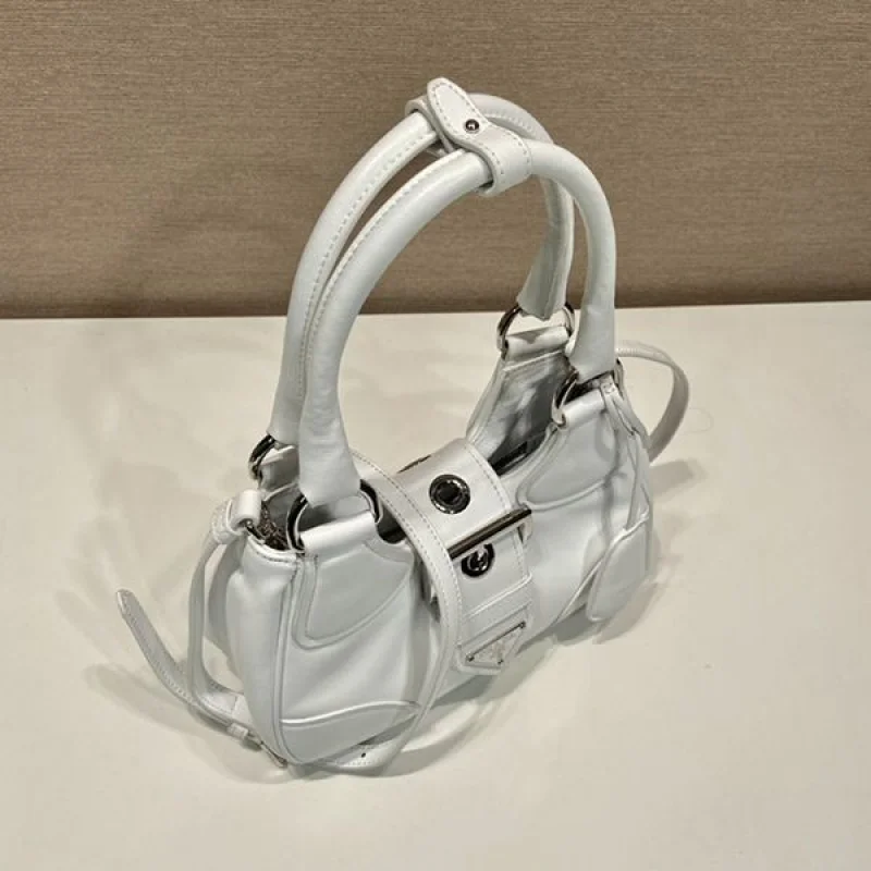 稀少プラダ スーパーコピー ムーン リナイロン&レザーバッグ 5色 puk40084