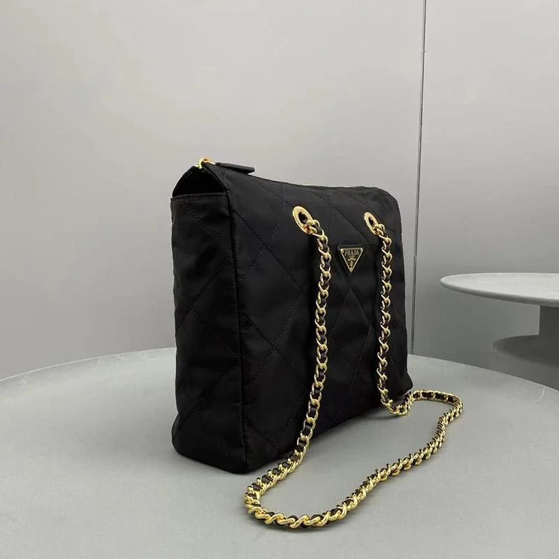 21-22AW 定番人気 プラダ ナイロン ショルダーバック コピー puk95842