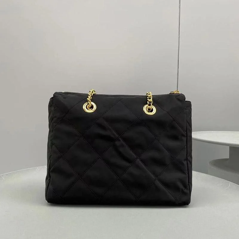 21-22AW 定番人気 プラダ ナイロン ショルダーバック コピー puk95842