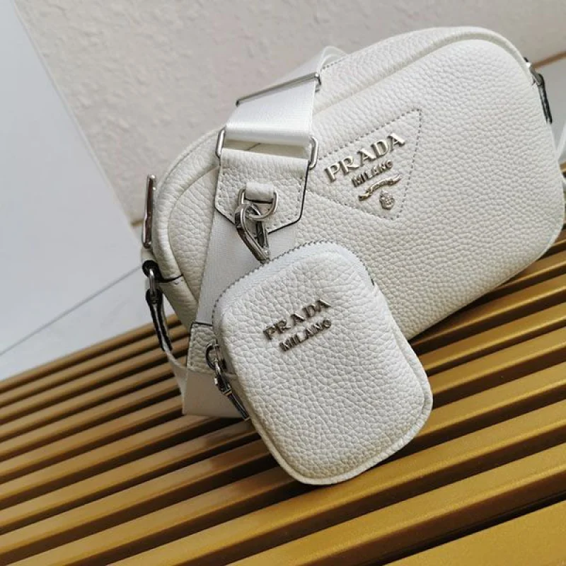 希少 プラダ*レザー ショルダーバック 偽物ミニポーチ付き pum45491