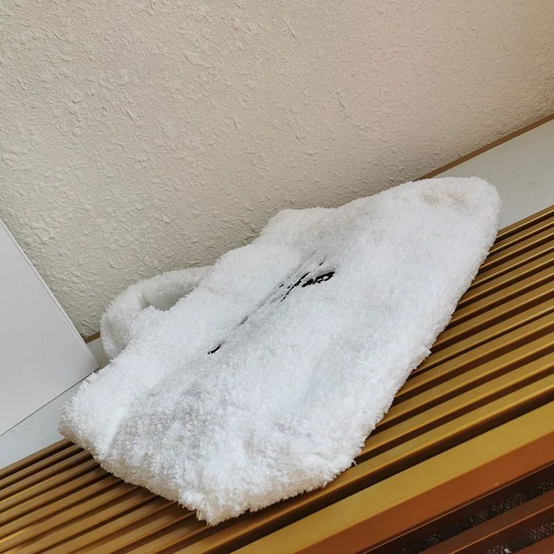 定番 21AW【プラダ】テリー トートバッグ 偽物 pun73591