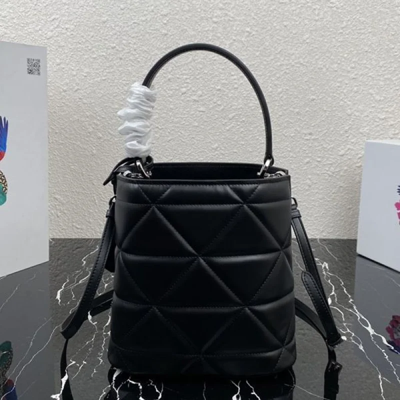 注目★プラダ ロゴ ハンドバッグ ショルダーバッグ コピー puq26310