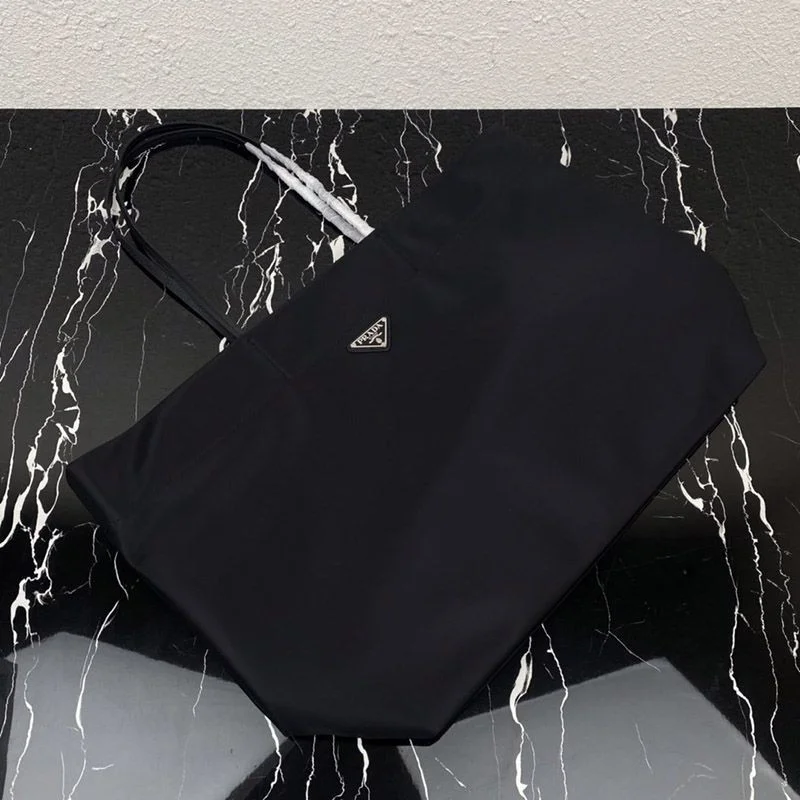 超希少!【プラダ】プラダ*Re Nylon 偽物サフィアーノレザー トートバッグ pus78470