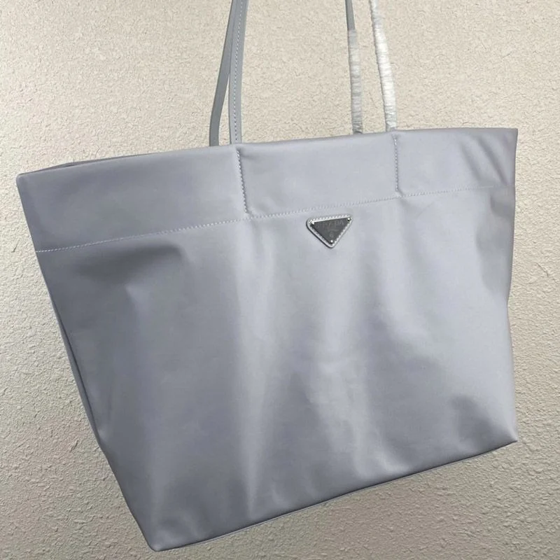 春もの新作【プラダ】Re Nylon サフィアーノレザー トートバッグ コピー put47663