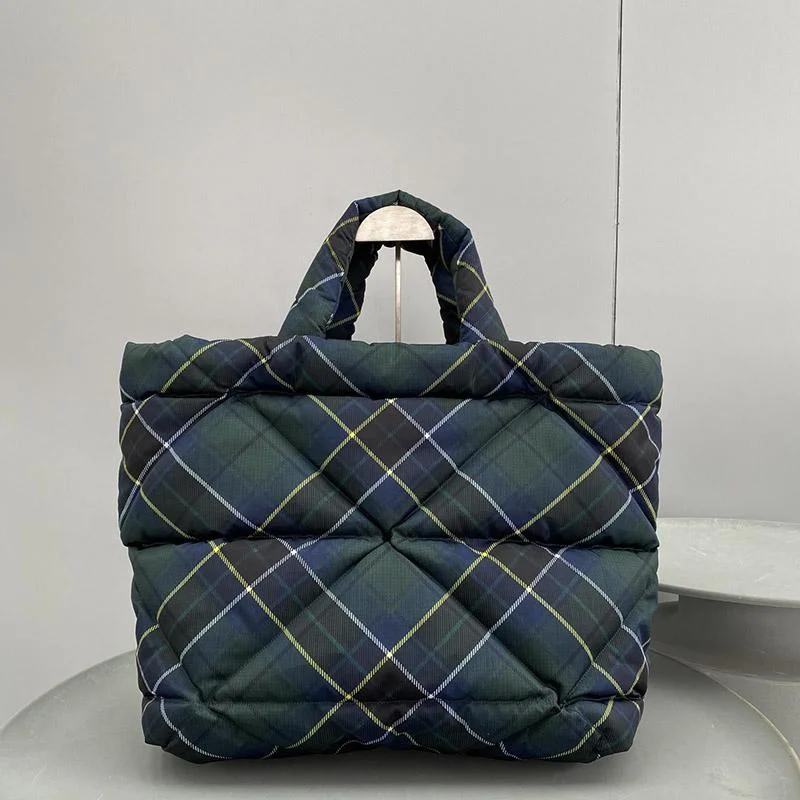 稀少【プラダ】パデッド Re Nylon コピートートバッグ リナイロン puy63958