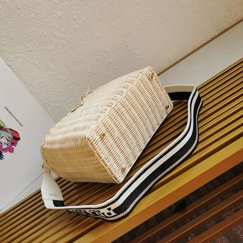 プラダ コピー ウィッカーキャンバス かごバッグ puz00714