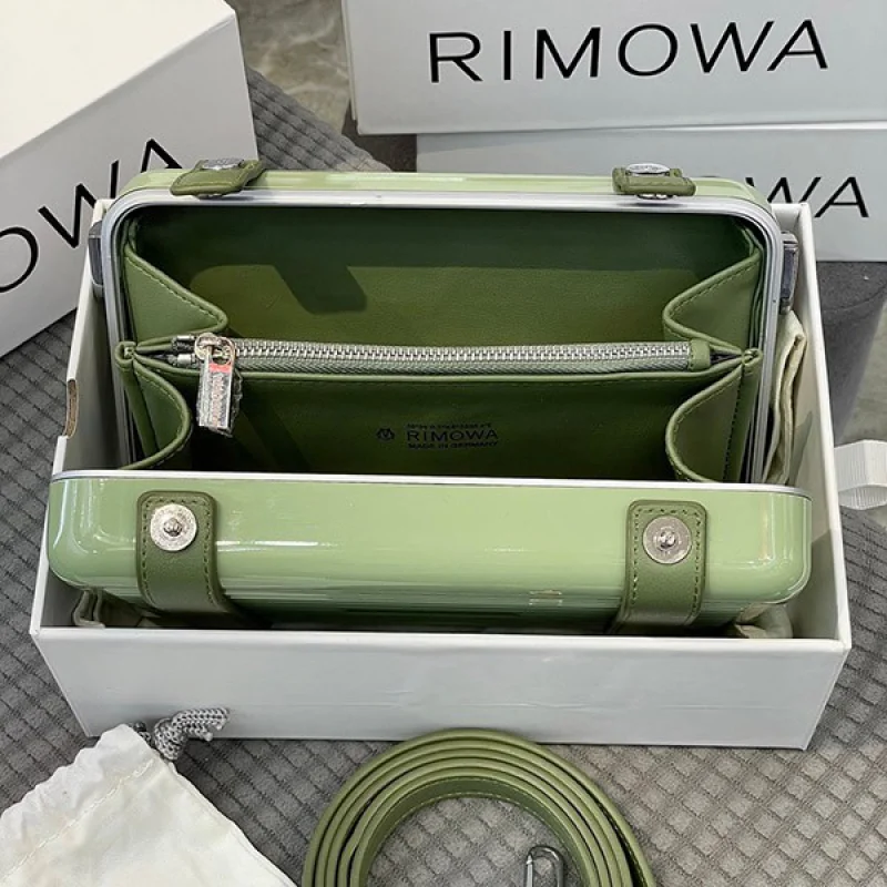 人気!リモワ★アルミニウム製クロスボディバッグ コピー rir76799