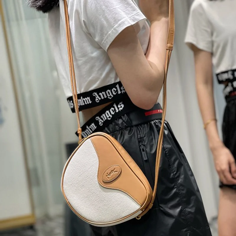 【日本未発売】サンローラン ショルダーバッグ コピー YSL モノグラム クールバッグ 67526095G3W9080