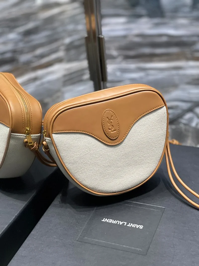 【日本未発売】サンローラン ショルダーバッグ コピー YSL モノグラム クールバッグ 67526095G3W9080