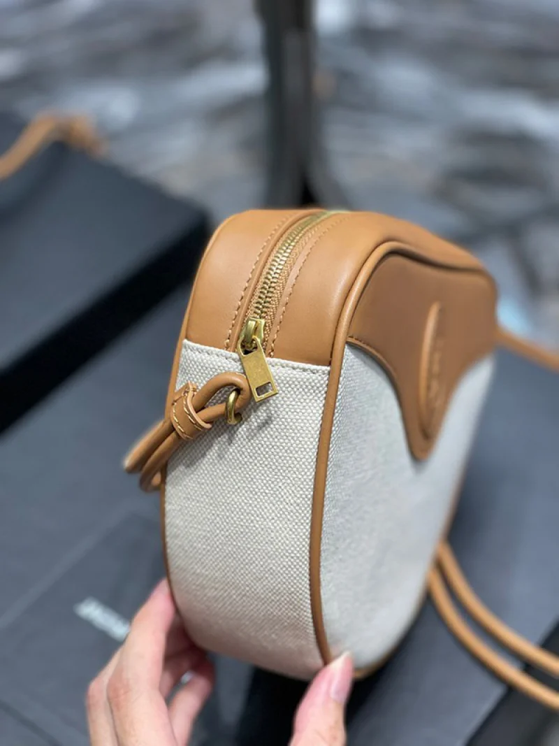 【日本未発売】サンローラン ショルダーバッグ コピー YSL モノグラム クールバッグ 67526095G3W9080