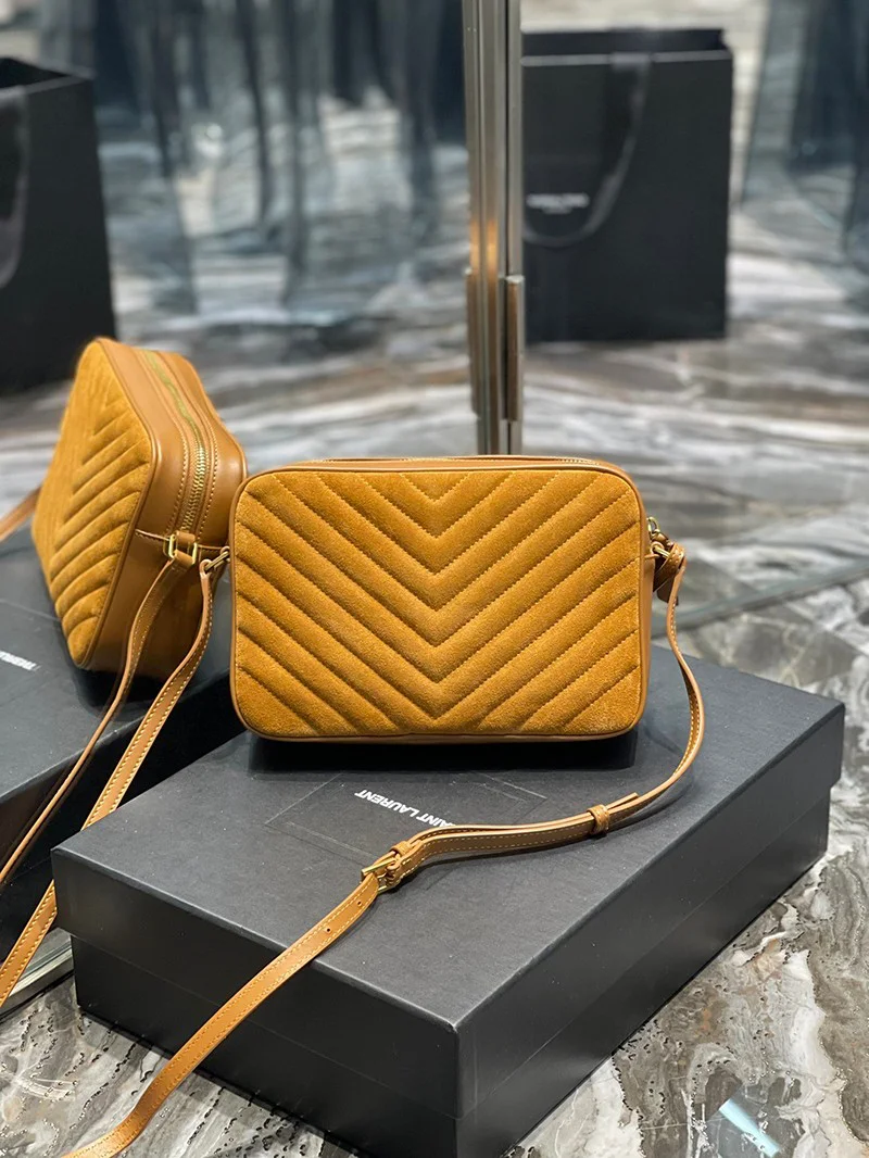 大人気!サンローラン ショルダーバッグ 偽物☆ルー キルティングレザー カメラバッグ Sac32444