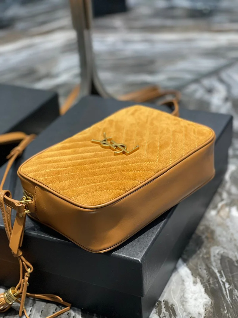 大人気!サンローラン ショルダーバッグ 偽物☆ルー キルティングレザー カメラバッグ Sac32444
