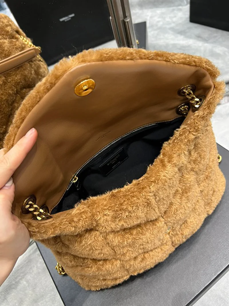 《大人気》サンローラン ショルダーバッグ コピー★YSLエンベロープ チェーンバッグ ミディアム Saj24796