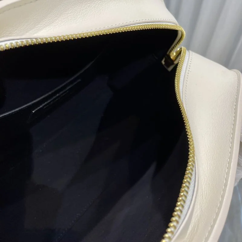 【入手困難】サンローラン ビジネスバッグ 偽物 SAC DE JOUR ビジネス ブリーフ bag Sar92077