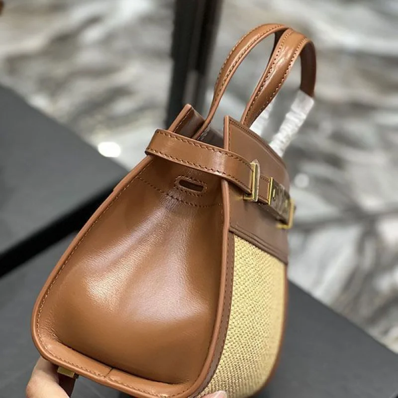 サンローラン マンハッタン ナノショッピングバッグ コピー Saz84780