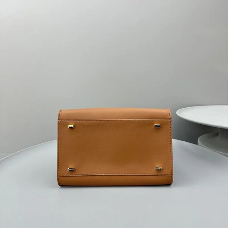 お洒落に♪ザロウ コピー マルゴー THE ROW Margaux10 レザー バッグ zag86725