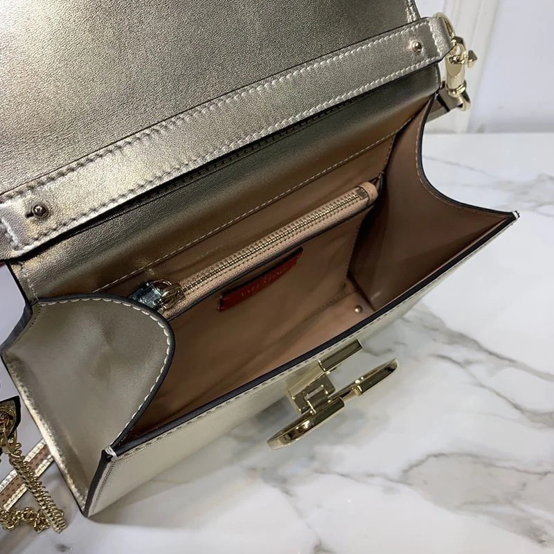 稀少【ヴァレンティノ ショルダーバッグ 偽物】人気★Vスリング カーフスキン ミニハンドバッグ Vuj55705