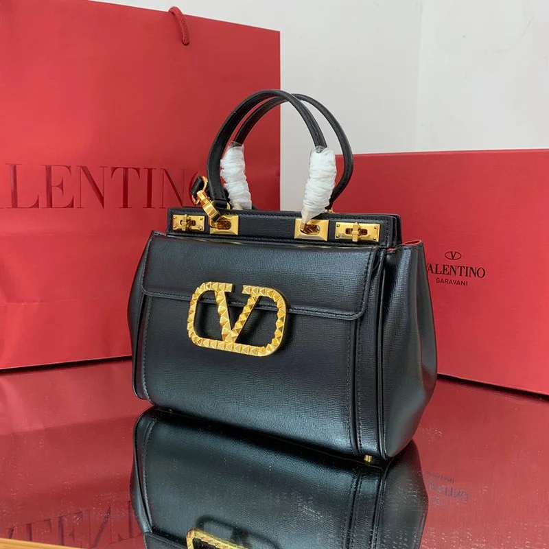 ★日本!!人気!【ヴァレンティノ ハンドバッグ 偽物】ROCKSTUD ALCOVE Vuy82117