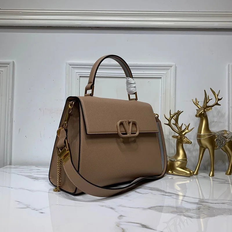 日本未発売【ヴァレンティノ ショルダーバッグ 偽物】人気★Vスリング カーフスキン ミニハンドバッグ Vuz82371