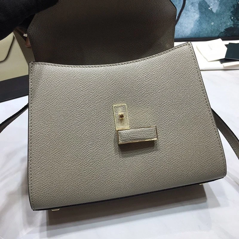 100%実物写真!ヴァレクストラ iside イジィデ ミニ ハンドバッグ 偽物 Vui80509