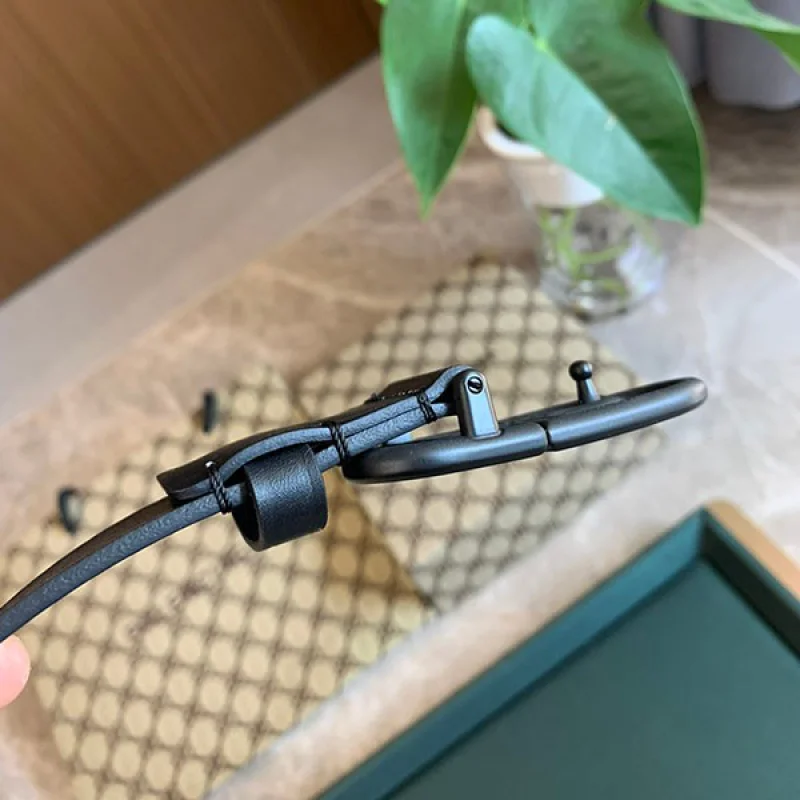 バレンシアガ BB ロゴ レザーベルト 偽物 bag22837