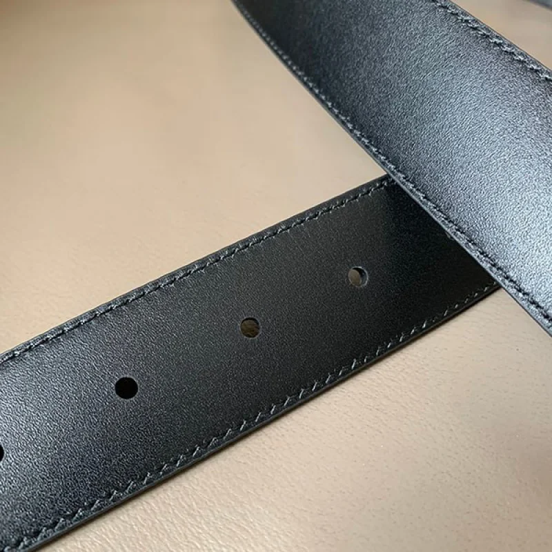 バーバリー 偽物 リバーシブル チャコールチェック&レザー TBベルト Bab87259