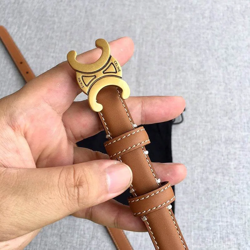 入手困難【セリーヌ コピー】スモール マイヨン トリオンフ ベルト カーフスキン Cei22849