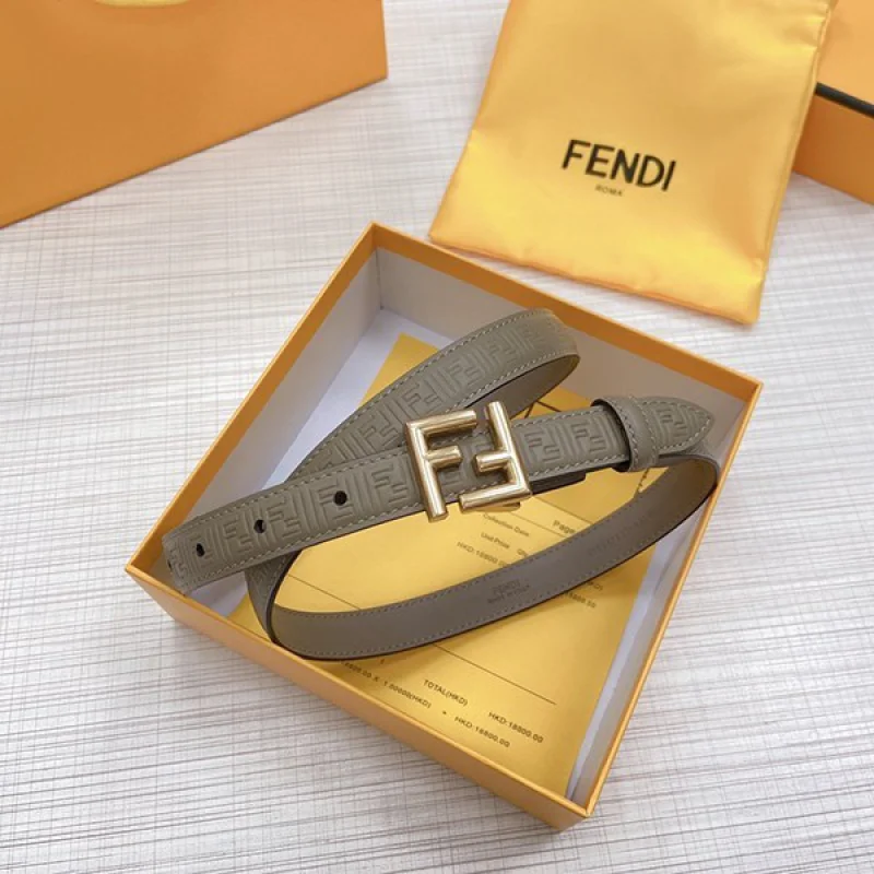 超限定♪フェンディ コピー FFモチーフ レザー ベルト カーフレザー fek87877