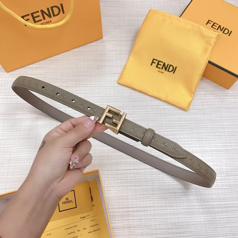 超限定♪フェンディ コピー FFモチーフ レザー ベルト カーフレザー fek87877
