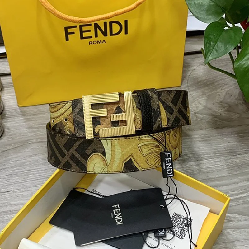 フェンディ コピー FFモチーフ レザー ベルト カーフレザー fem57659