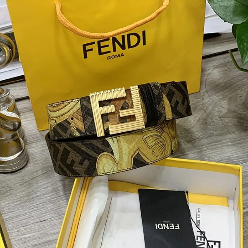 新作 フェンディ FFモチーフ コピーレザー ベルト カーフレザー feq21462