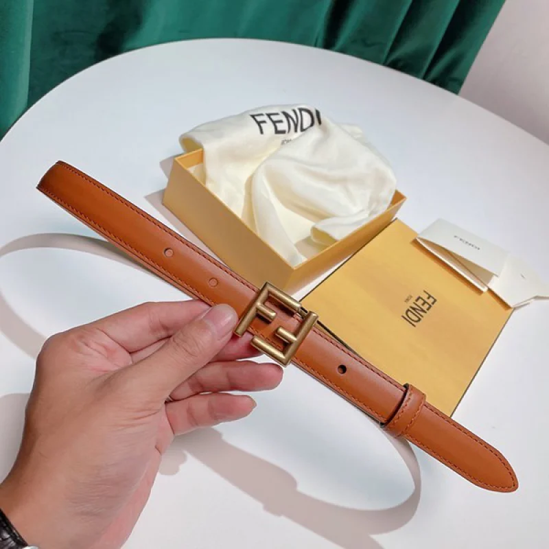 新作 フェンディ コピーFFモチーフ レザー ベルト カーフレザー feu08612