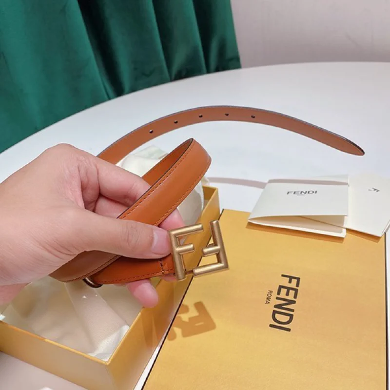 新作 フェンディ コピーFFモチーフ レザー ベルト カーフレザー feu08612