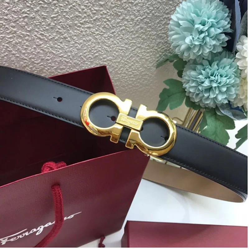 フェラガモ ロゴバックルベルト 偽物 feo45798