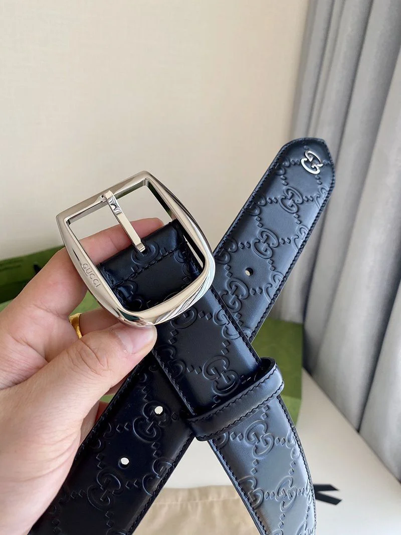 可愛い グッチ ベルト 偽物 449716 ダラーカーフ ブラック 黒 40mm gue60387