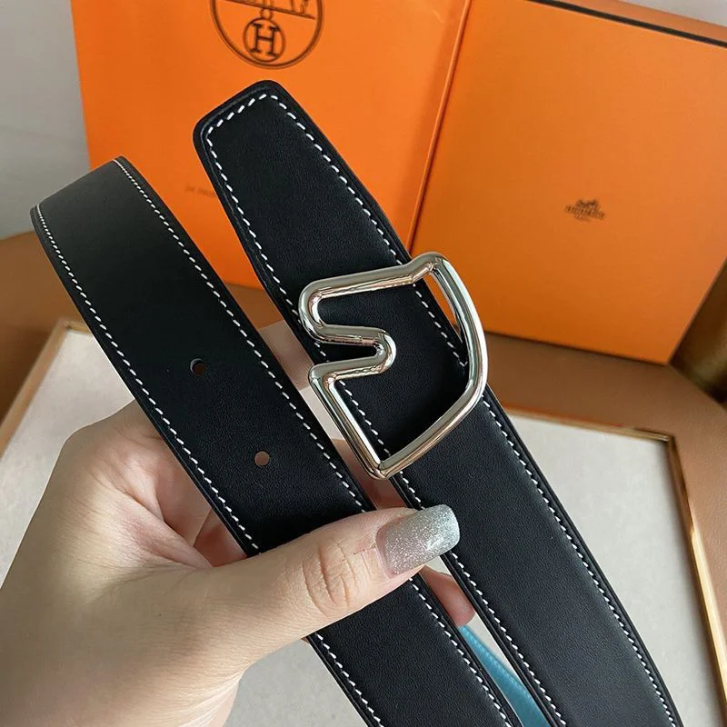 最安値挑戦エルメス 偽物★ミニ・コンスタンス★リバーシブルベルト 32mm erc10535