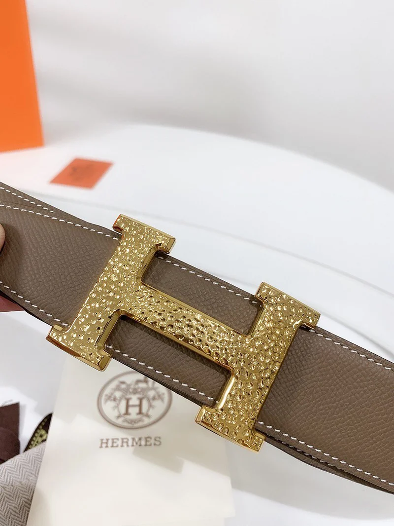 目を惹くカラーエルメス Hベルト 偽物☆ベルトバックル ミニ コンスタンス リバーシブルベルト38mm erz13300