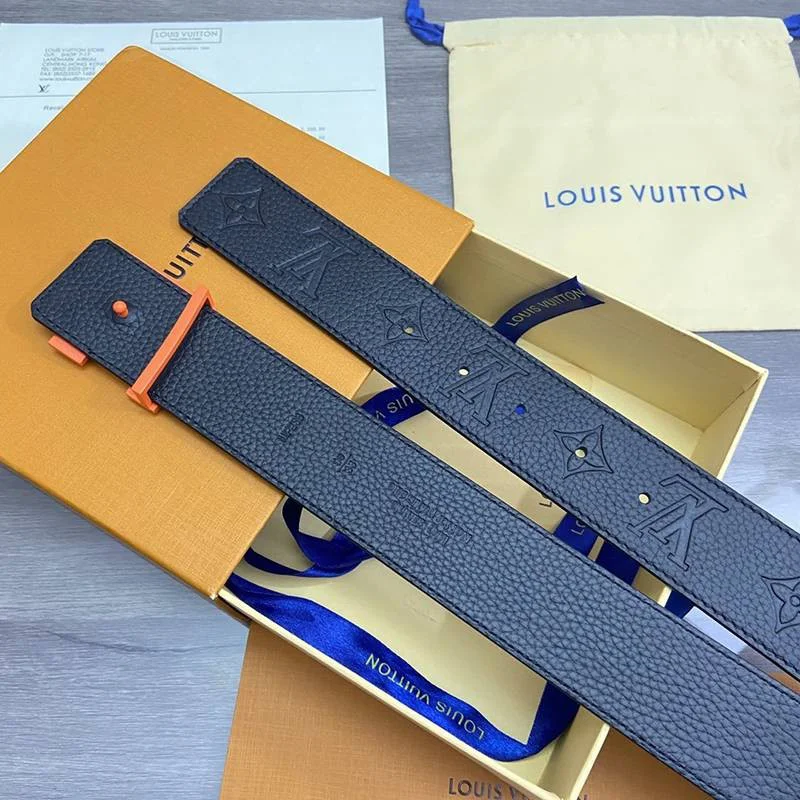 大人気！ルイヴィトン コピー サンチュール・LVピラミッド 40MM ベルト vuc33336