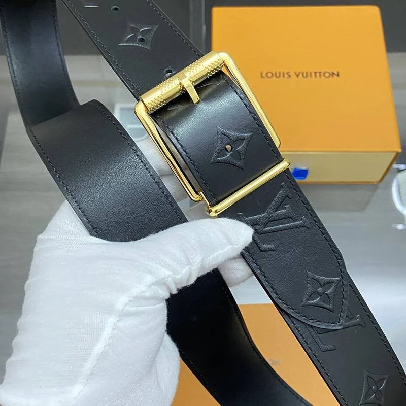稀少ルイヴィトン サンチュール・ヴォヤジャー コピー 40MM ベルト vug24220