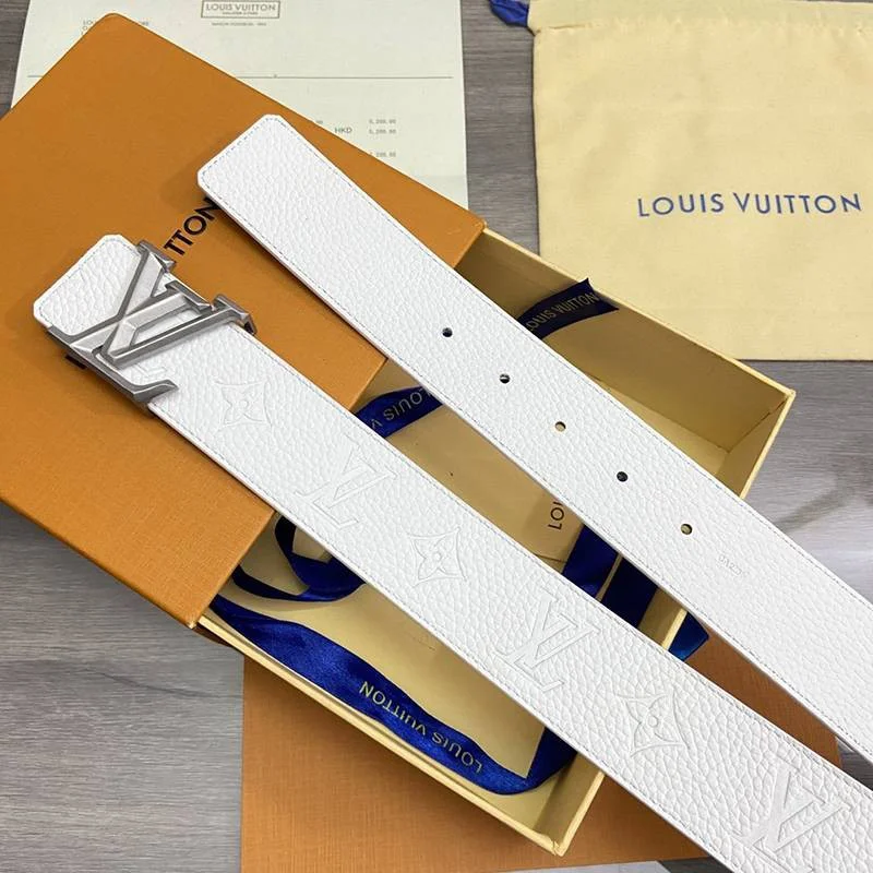 春もの新作ルイヴィトン 偽物サンチュール・LVピラミッド 40MM ベルト vui02797